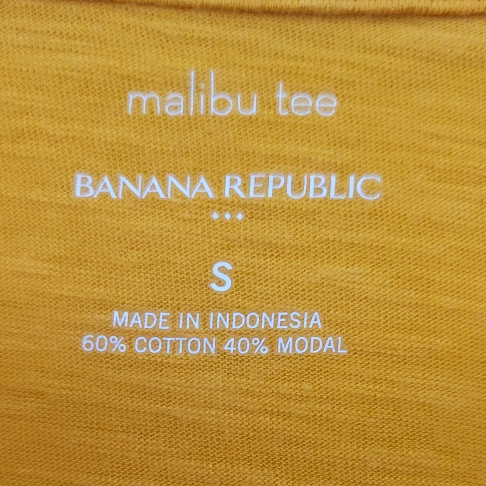 🌿Banana Republic Women's Small Yellow Sleeveless Summer Top🌞 - Picture 4 of 10